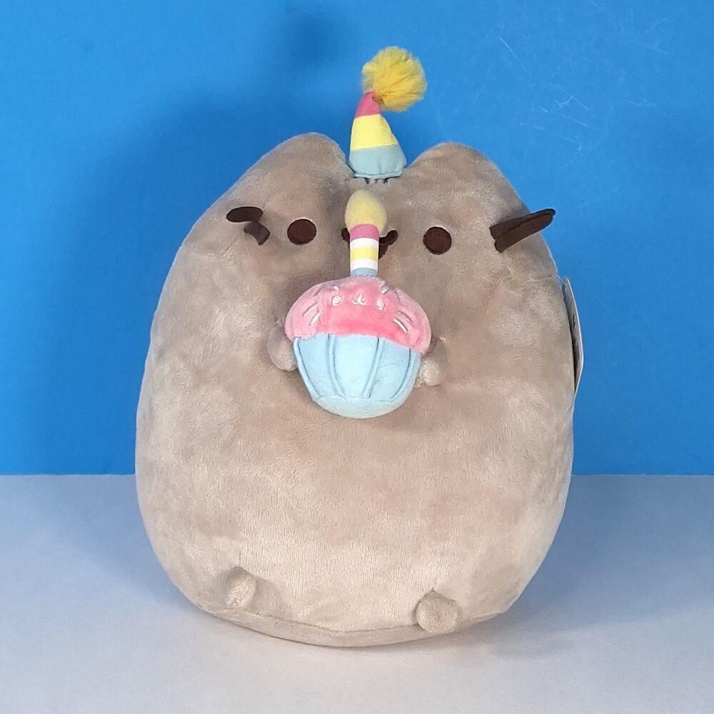 Pusheen Birthday Cat Plush Cupcake Party Hat Cake GUND 13” 2019 New With Tags
